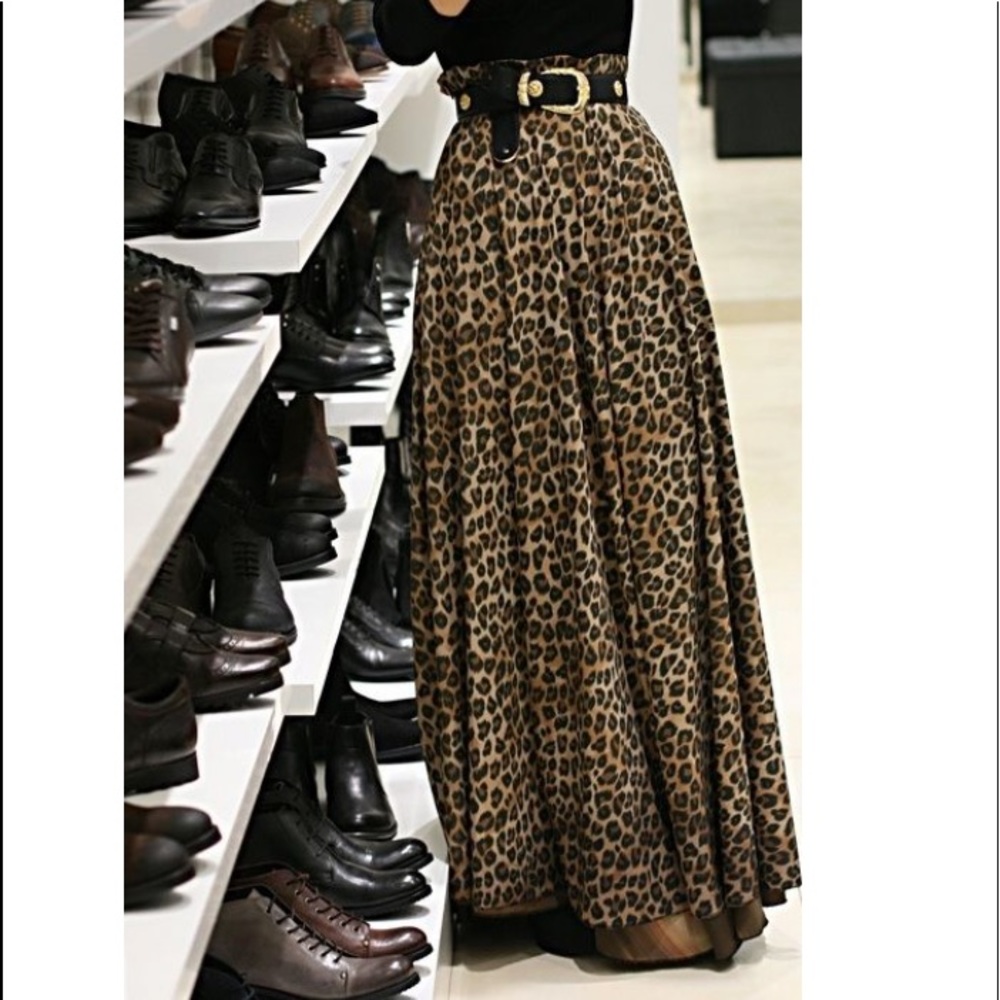 BRIGHT CHEETAH PRINT MAXI SKIRT